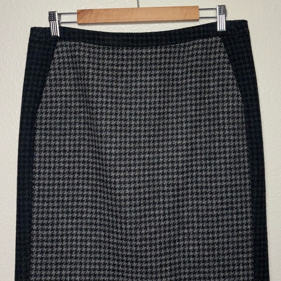 J. Crew Colorblock pencil skirt in houndstooth wool blend women's 8 Black & Gray - Picture 6 of 15